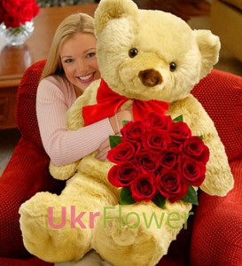 Giant Teddy bear and roses ― Ukrflower - flower delivery