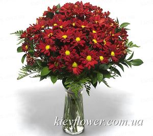 Bouquet of purple chrysanthemums ― Ukrflower - flower delivery
