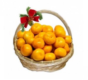Basket with tangerines ― Ukrflower - flower delivery