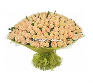 Bouquet of cream roses 301 "My Queen " ― Ukrflower - flower delivery