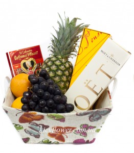 Basket "Bright party!" ― Ukrflower - flower delivery